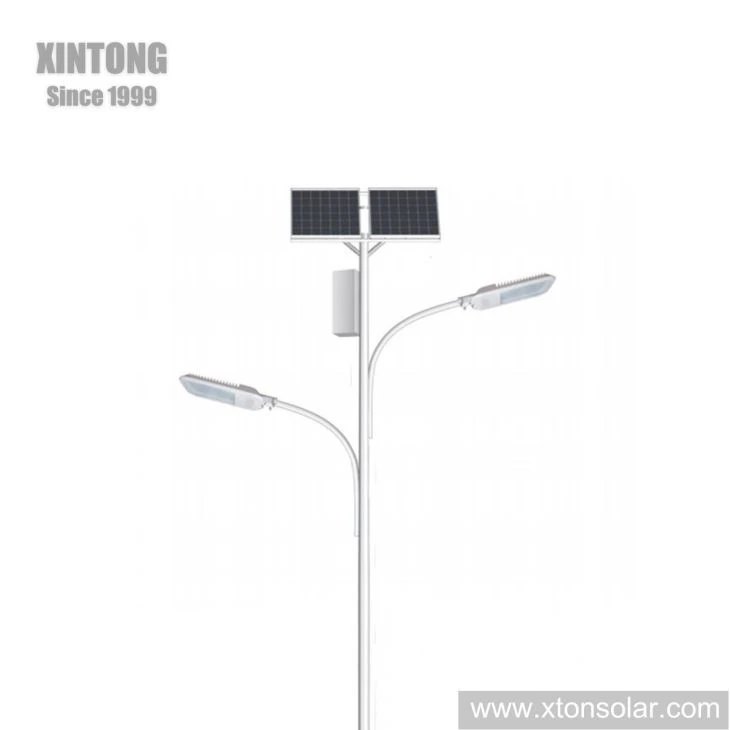 Solarna lampa uliczna LED o mocy 30W 4m z baterią litową